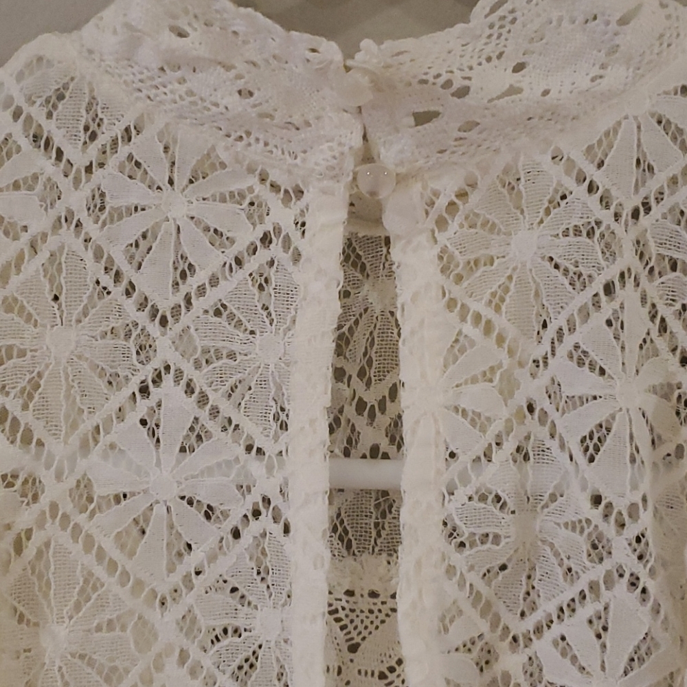 NEW Women's Top - Picture 4 of 4